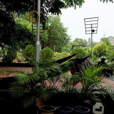 Panchobon Art Resort Shānti Niketan Buitenkant foto
