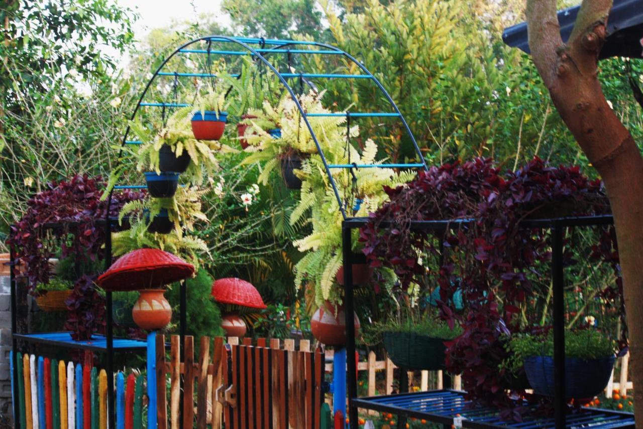 Panchobon Art Resort Shānti Niketan Buitenkant foto
