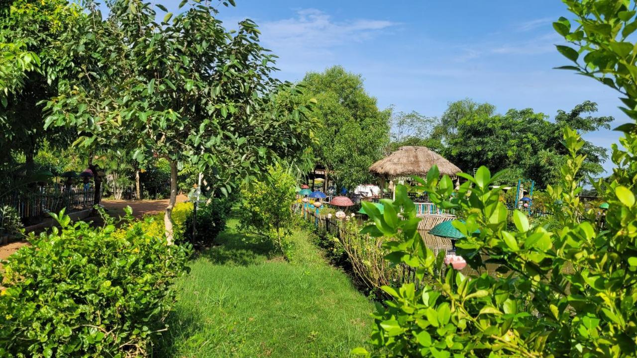 Panchobon Art Resort Shānti Niketan Buitenkant foto