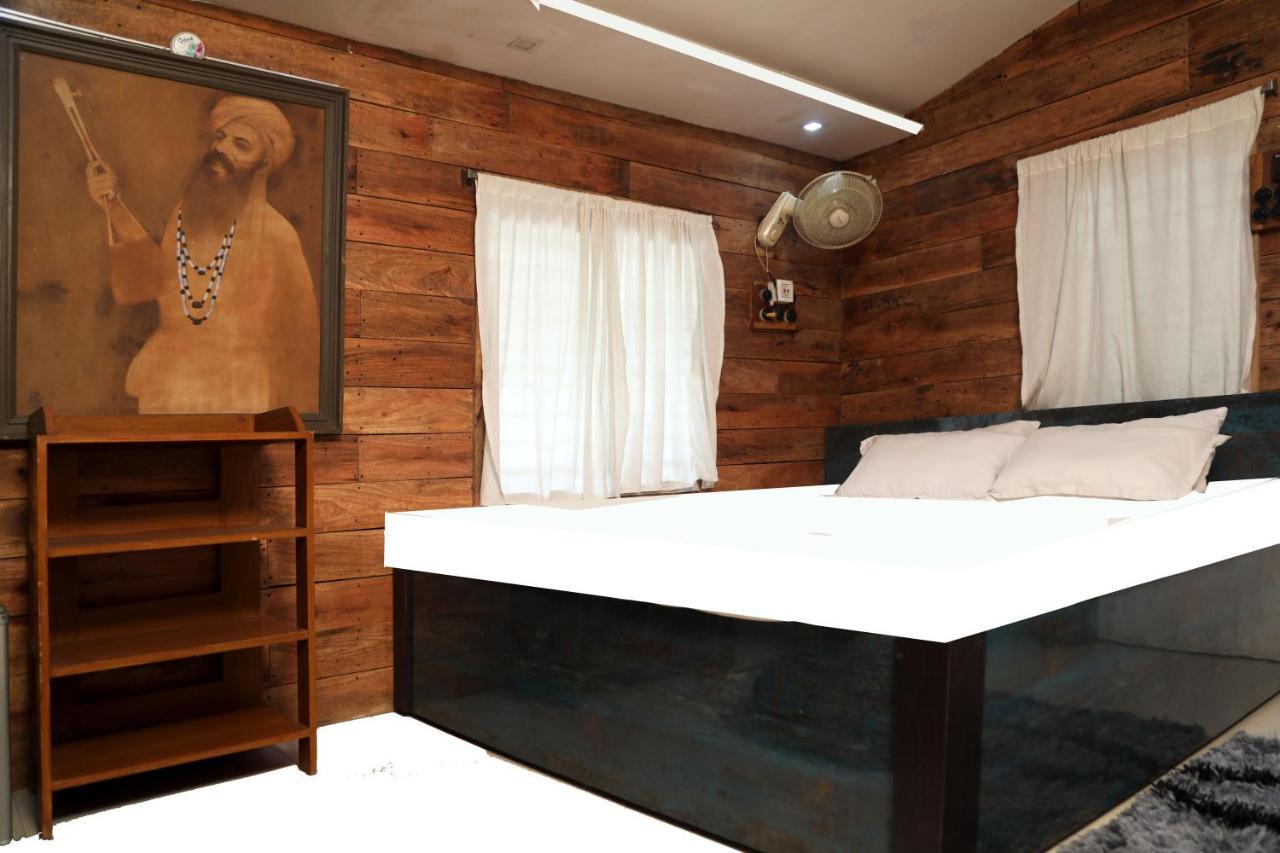 Panchobon Art Resort Shānti Niketan Buitenkant foto