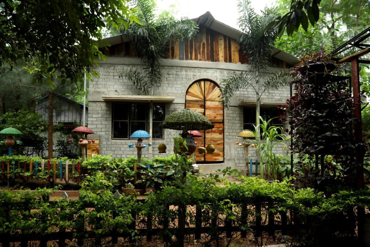 Panchobon Art Resort Shānti Niketan Buitenkant foto