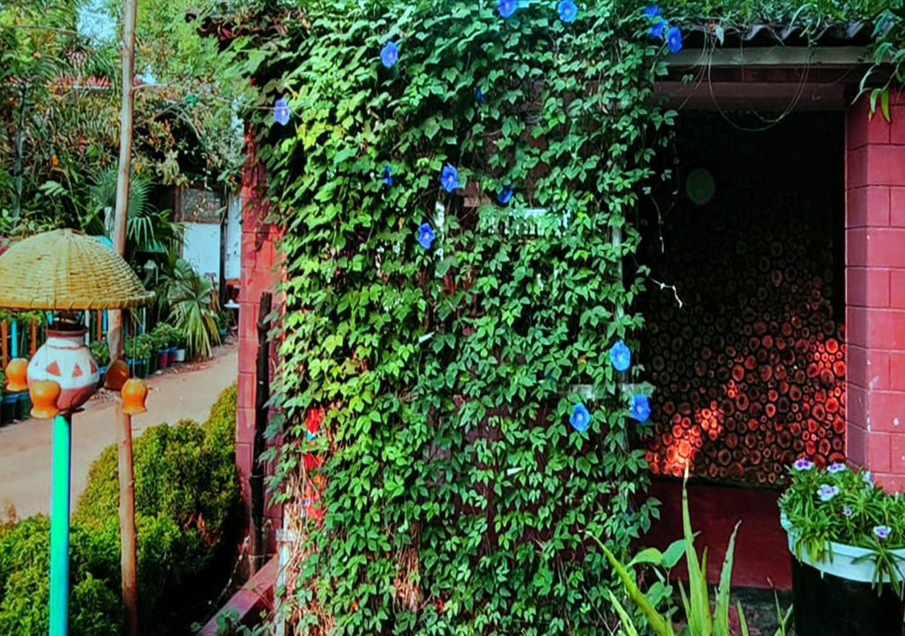 Panchobon Art Resort Shānti Niketan Buitenkant foto